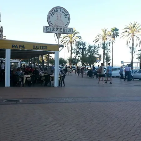 With One Bedroom In Fuengirola, With Balcony And Wifi Apartment Fuengirola
