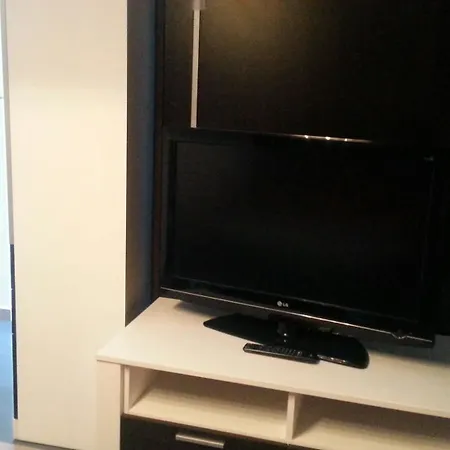Apartment With One Bedroom In Fuengirola, With Balcony And Wifi